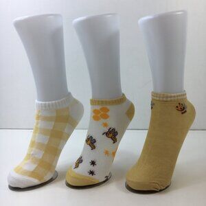 Womens Bee-Themed Ankle Socks 3 Pack Gingham Buzzing Bees Yellow White